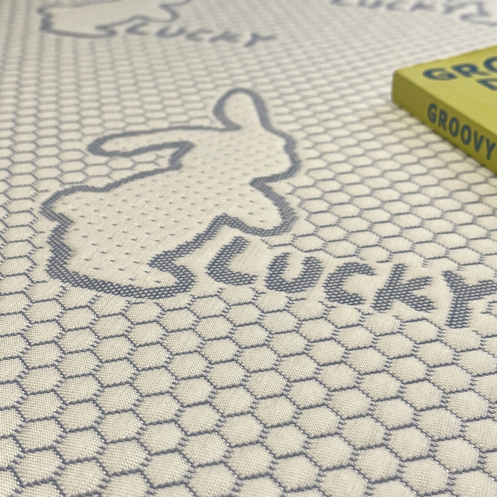 91家纺网 家纺一手货源 找家纺 雅居纺家纺 2026新款A类加厚三明治底提花小清新凉感席床单款凉席席子 小兔子-蓝