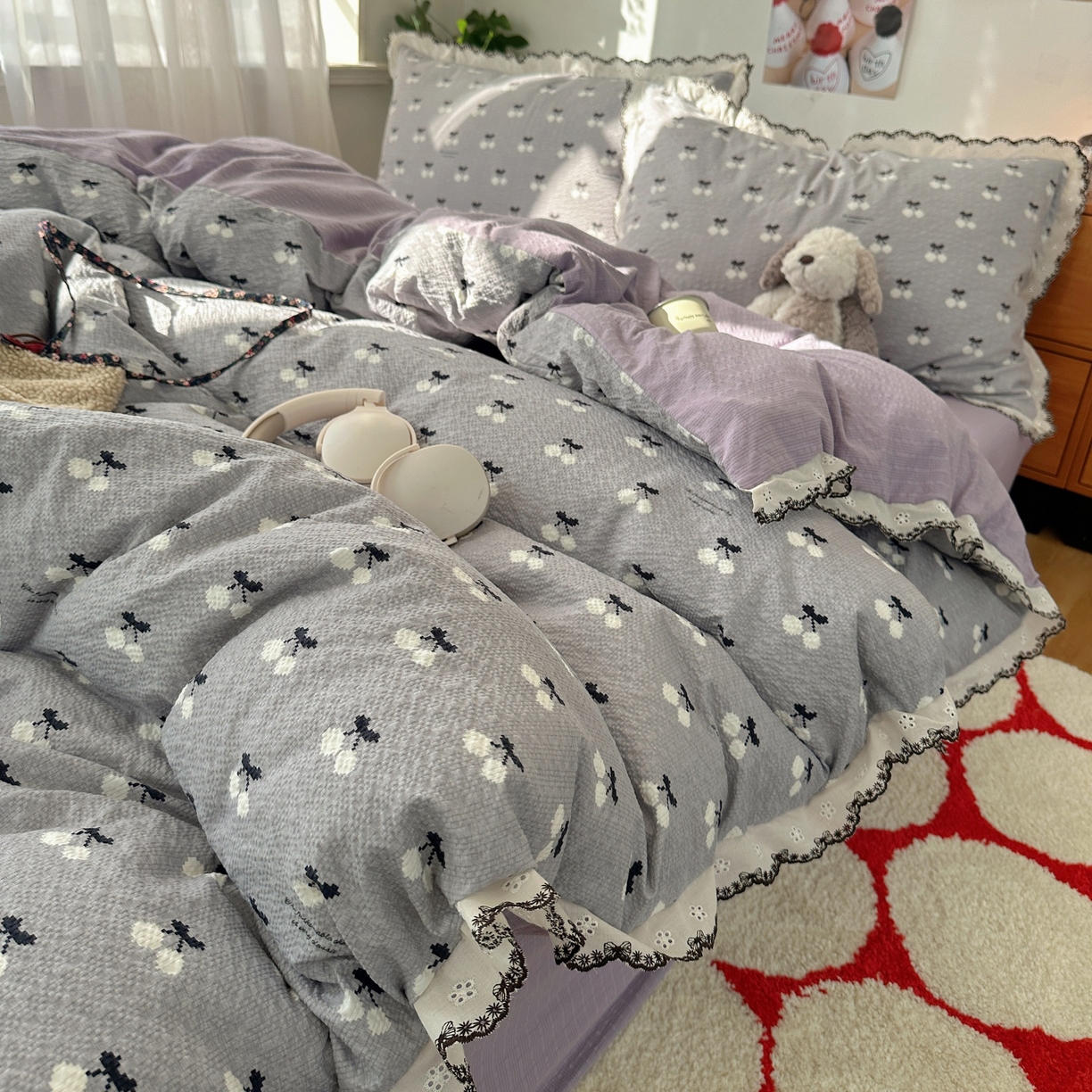 91家纺网 家纺一手货源 找家纺 顾里家纺 2026新款法式复古花边三层纱四件套（会员-2元） 灰紫樱桃