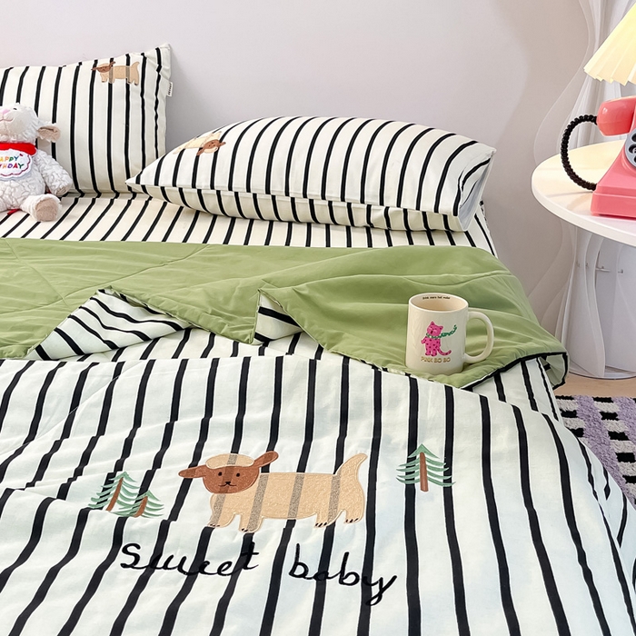 91家纺网 家纺一手货源 找家纺 雅居纺家纺 2026新款全棉绣花夏被夏凉被空调被可配同款老粗布四件套 夏被-小绵羊