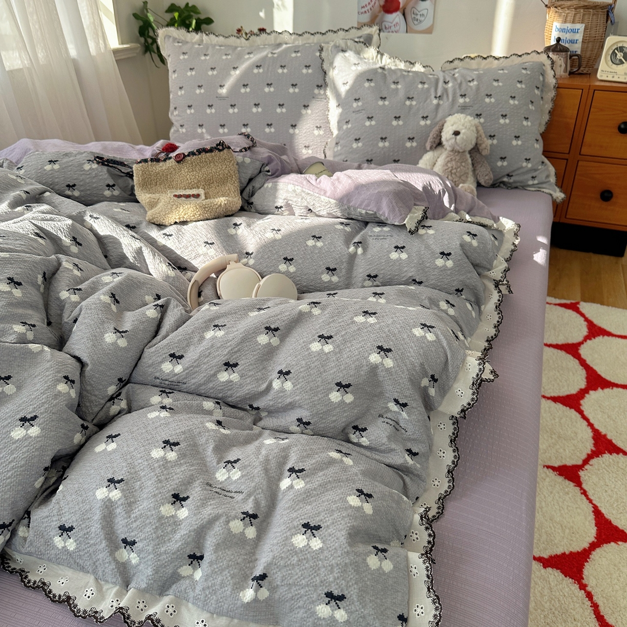 91家纺网 家纺一手货源 找家纺 顾里家纺 2026新款法式复古花边三层纱四件套（会员-2元） 灰紫樱桃