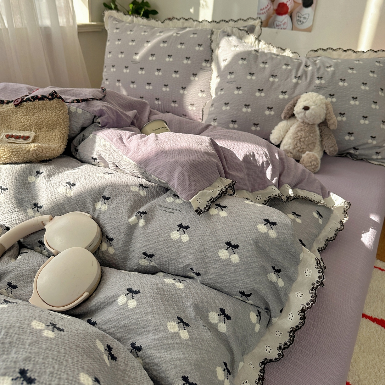 91家纺网 家纺一手货源 找家纺 顾里家纺 2026新款法式复古花边三层纱四件套（会员-2元） 灰紫樱桃