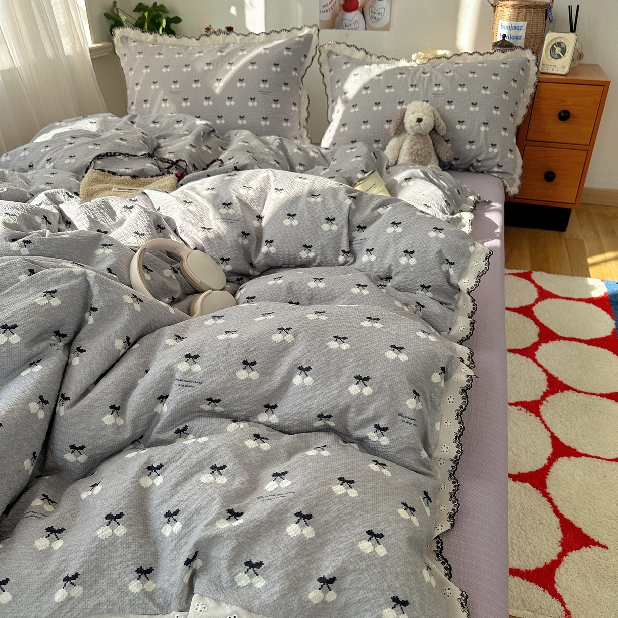 91家纺网 家纺一手货源 找家纺 顾里家纺 2026新款法式复古花边三层纱四件套（会员-2元） 灰紫樱桃