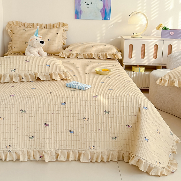 91家纺网 家纺一手货源 找家纺 归属 2026春夏新款古法仿棉单床盖床盖三件套 狗狗家族