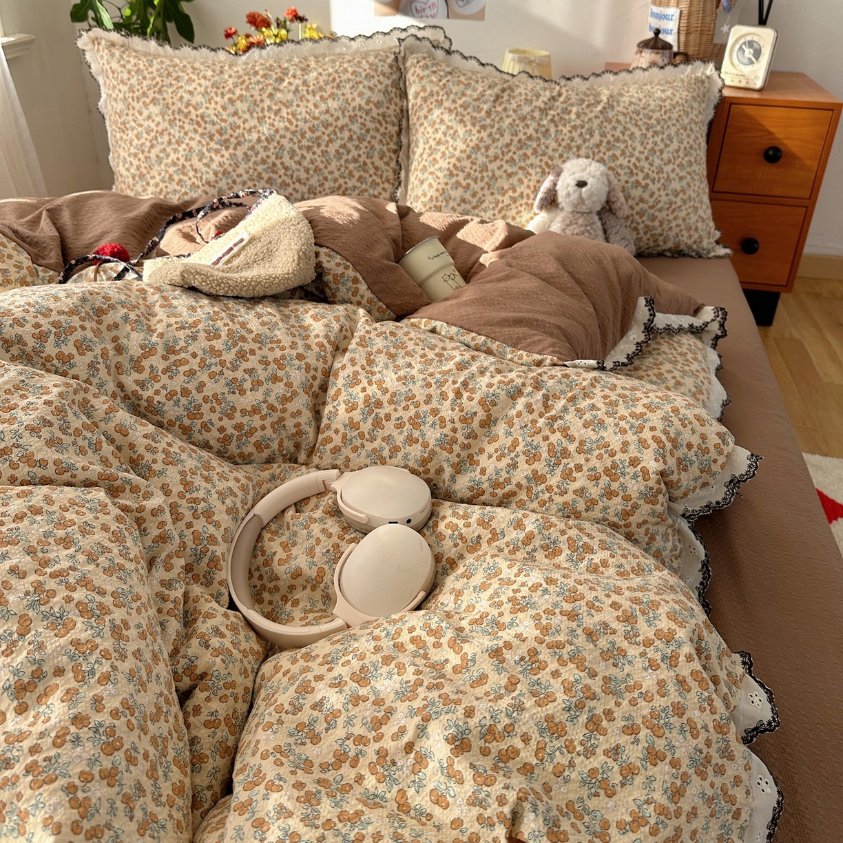 91家纺网 家纺一手货源 找家纺 顾里家纺 2026新款法式复古花边三层纱四件套（会员-2元） 焦糖郎姆