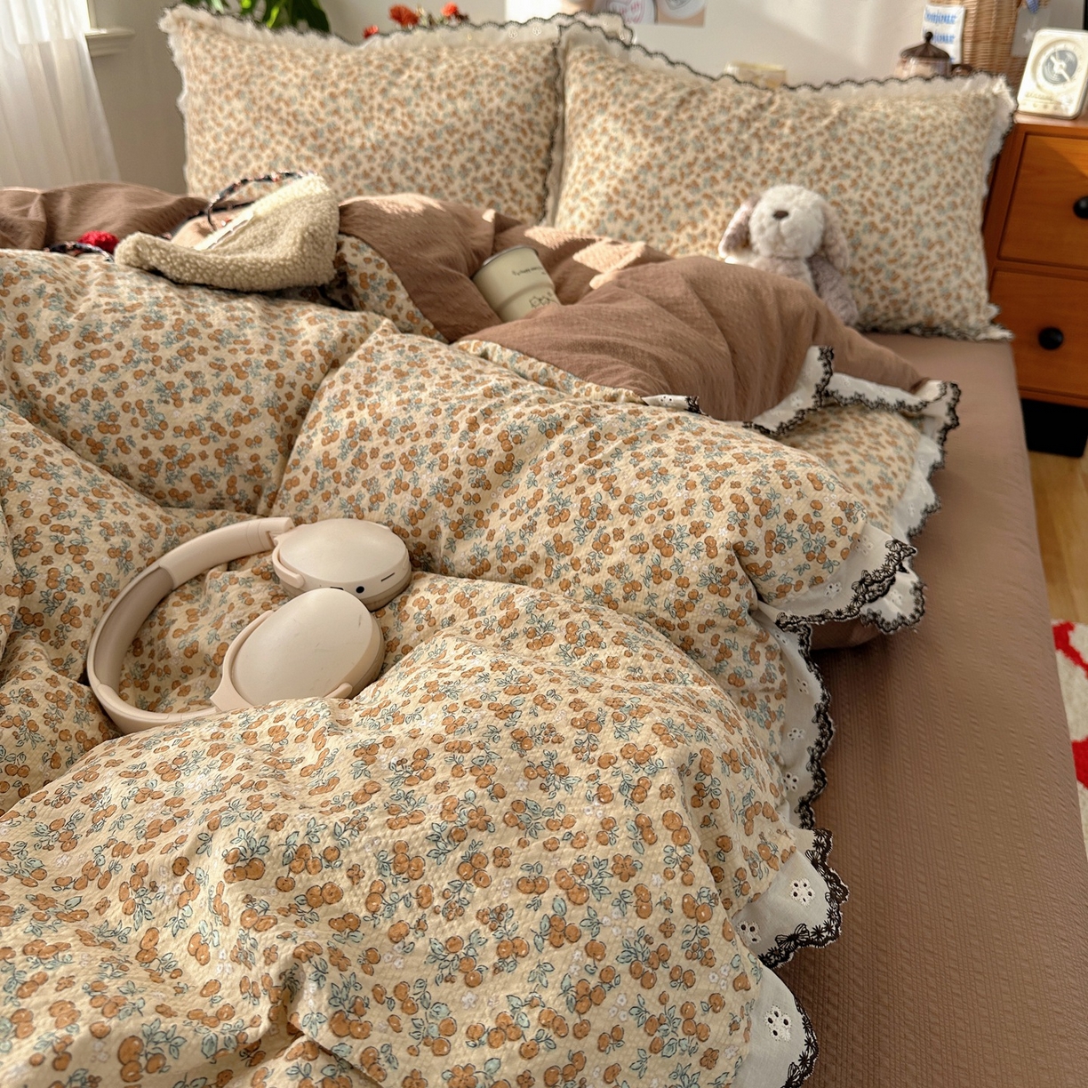 91家纺网 家纺一手货源 找家纺 顾里家纺 2026新款法式复古花边三层纱四件套（会员-2元） 焦糖郎姆