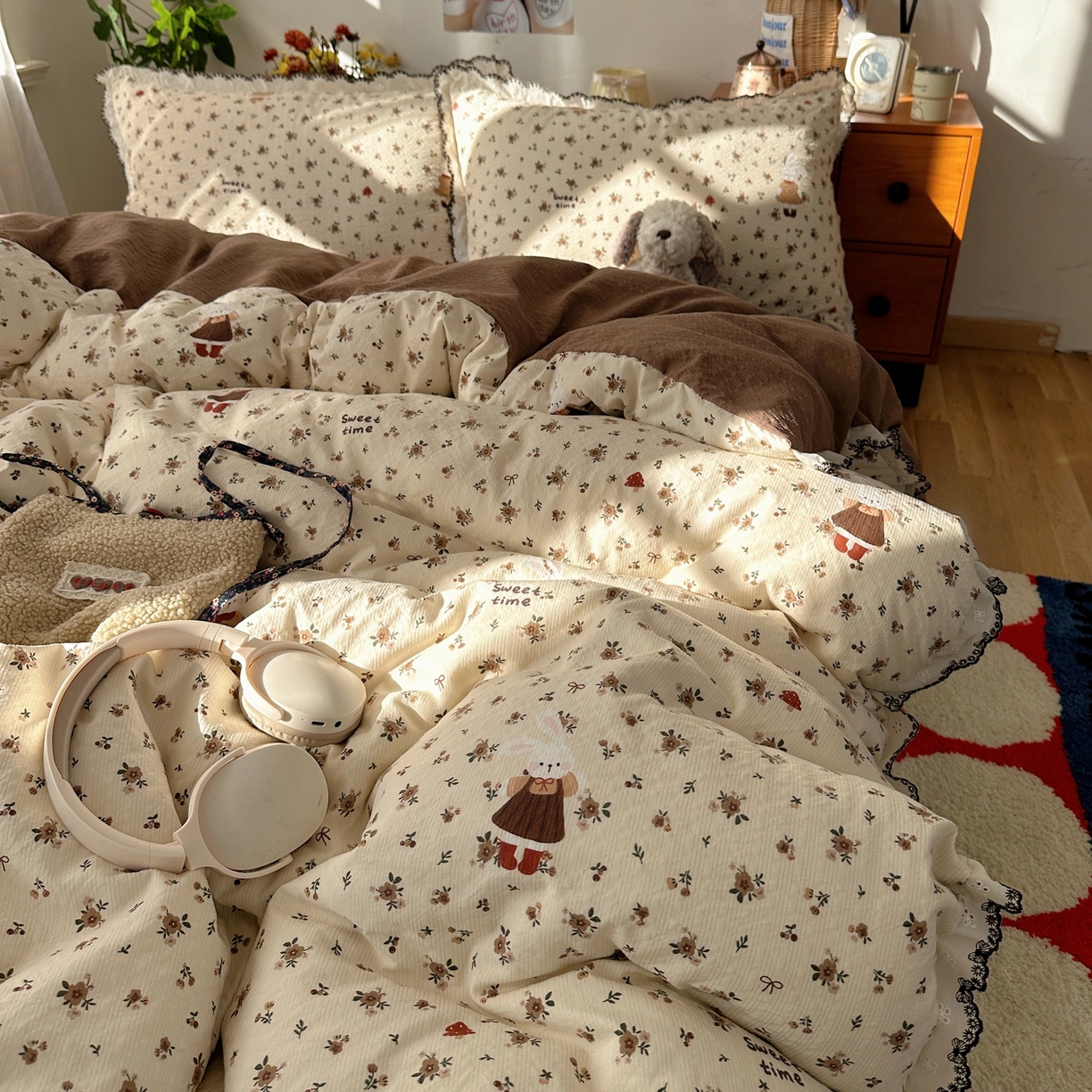 91家纺网 家纺一手货源 找家纺 顾里家纺 2026新款法式复古花边三层纱四件套（会员-2元） 可可小兔