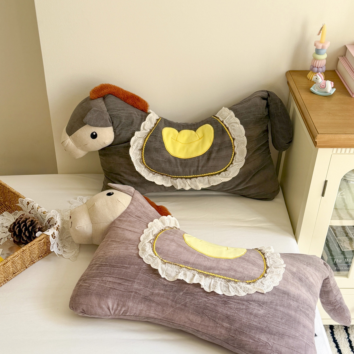 91家纺网 家纺一手货源 找家纺 （总）蔻眠 马上有钱-全棉刺绣荞麦枕头卡通护颈枕芯