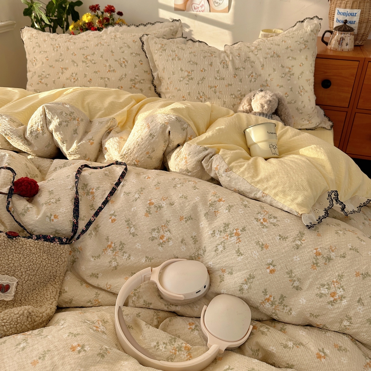 91家纺网 家纺一手货源 找家纺 顾里家纺 2026新款法式复古花边三层纱四件套（会员-2元） 梨花小园