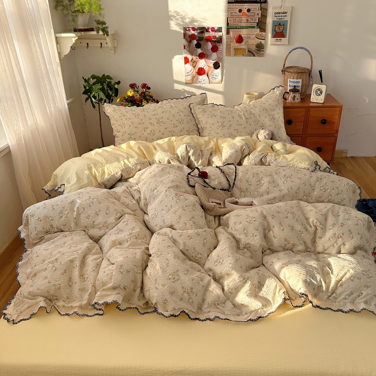 91家纺网 家纺一手货源 找家纺 顾里家纺 2026新款法式复古花边三层纱四件套（会员-2元） 梨花小园