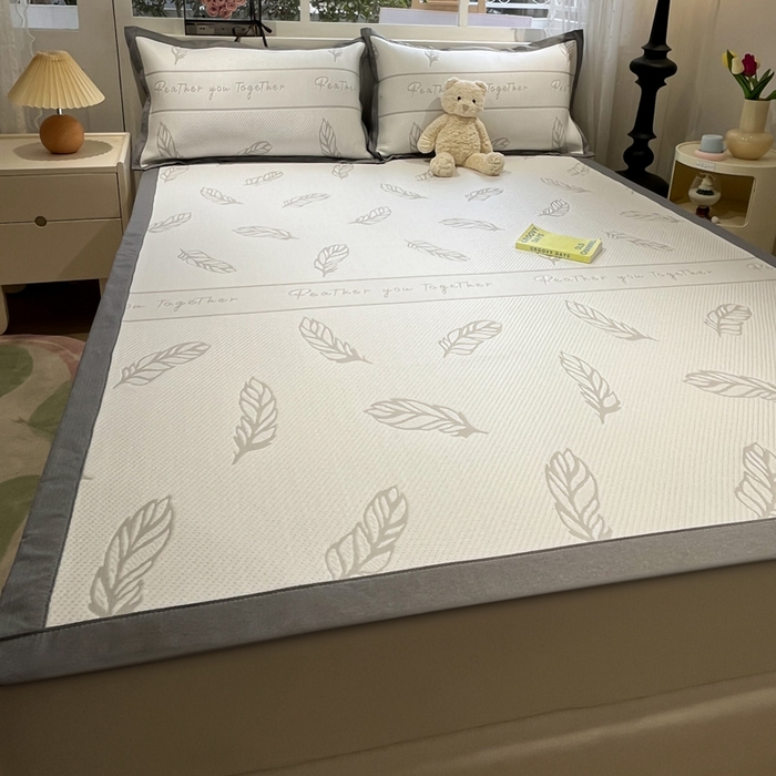 91家纺网 家纺一手货源 找家纺 雅居纺家纺 2026新款A类加厚三明治底提花小清新凉感席床单款凉席席子 叶子