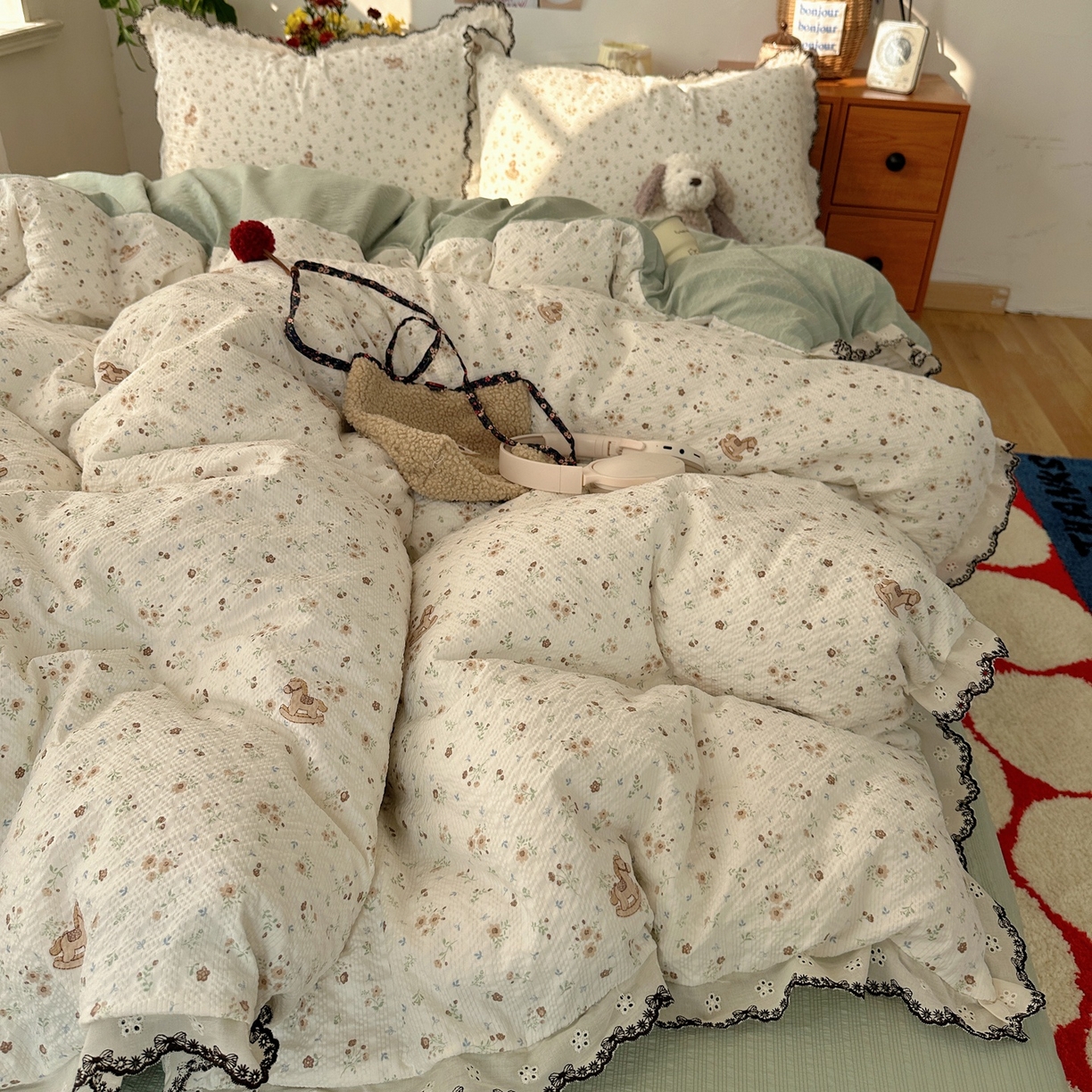 91家纺网 家纺一手货源 找家纺 顾里家纺 2026新款法式复古花边三层纱四件套（会员-2元） 麦浪木马