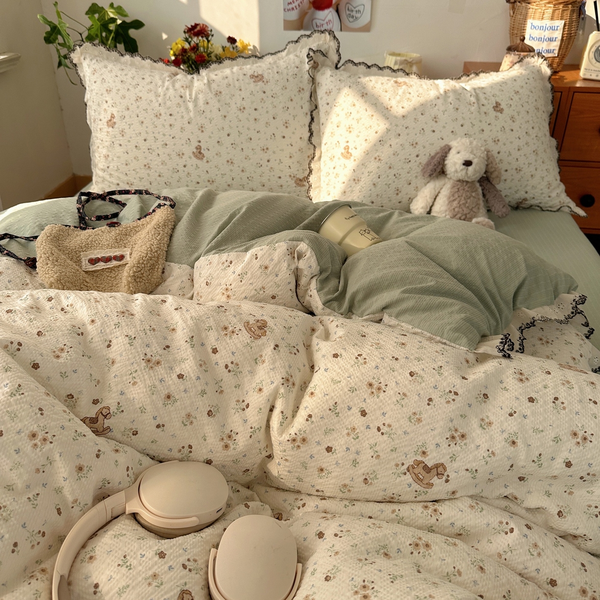 91家纺网 家纺一手货源 找家纺 顾里家纺 2026新款法式复古花边三层纱四件套（会员-2元） 麦浪木马