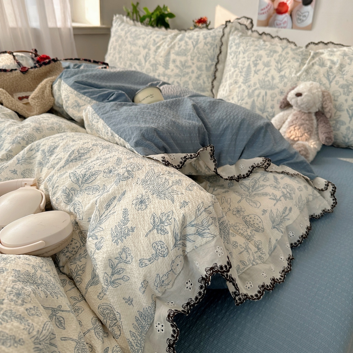 91家纺网 家纺一手货源 找家纺 顾里家纺 2026新款法式复古花边三层纱四件套（会员-2元） 墨染山茶