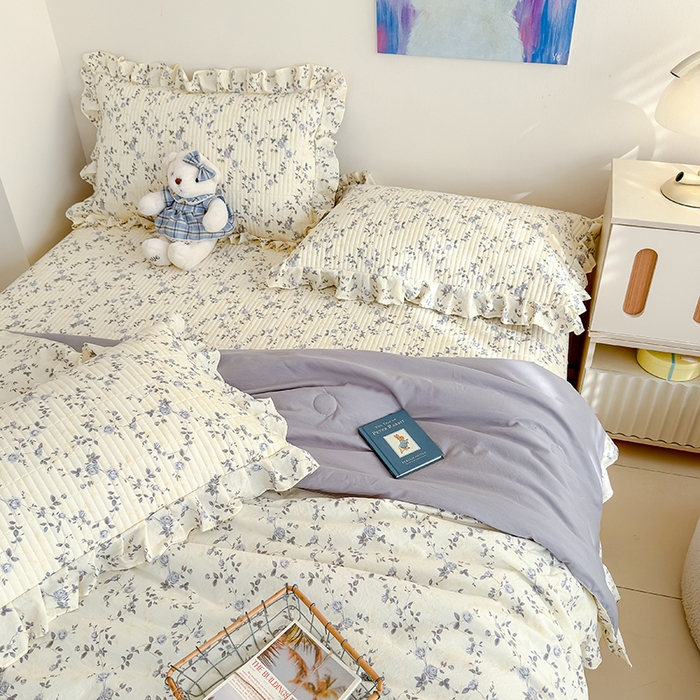 91家纺网 家纺一手货源 找家纺 归属 2026春夏新款古法仿棉单床盖床盖三件套 槿上花开