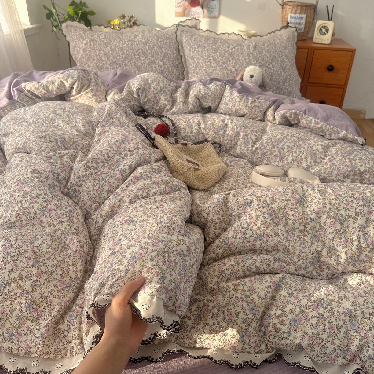 91家纺网 家纺一手货源 找家纺 顾里家纺 2026新款法式复古花边三层纱四件套（会员-2元） 轻舞飞扬