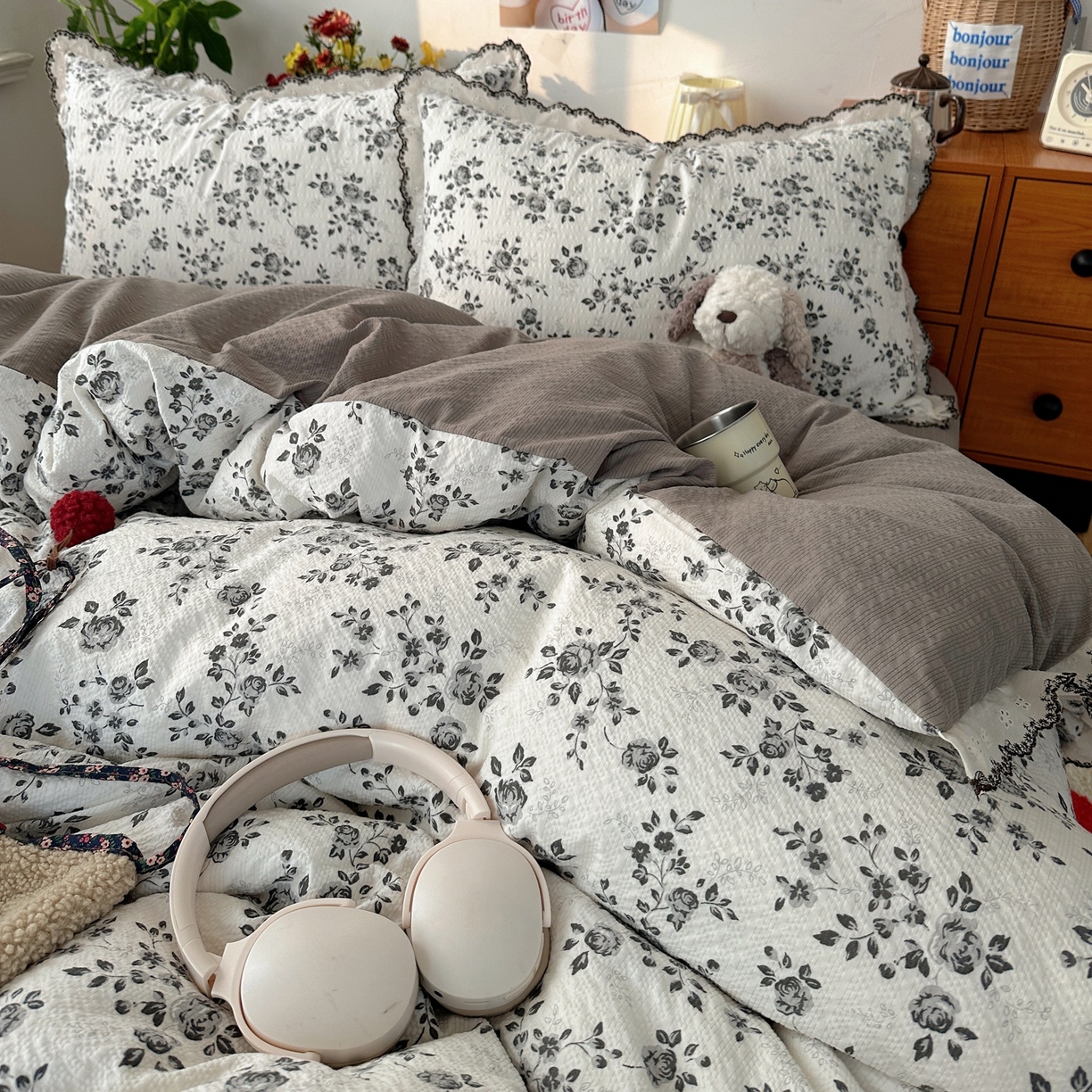 91家纺网 家纺一手货源 找家纺 顾里家纺 2026新款法式复古花边三层纱四件套（会员-2元） 水墨江南