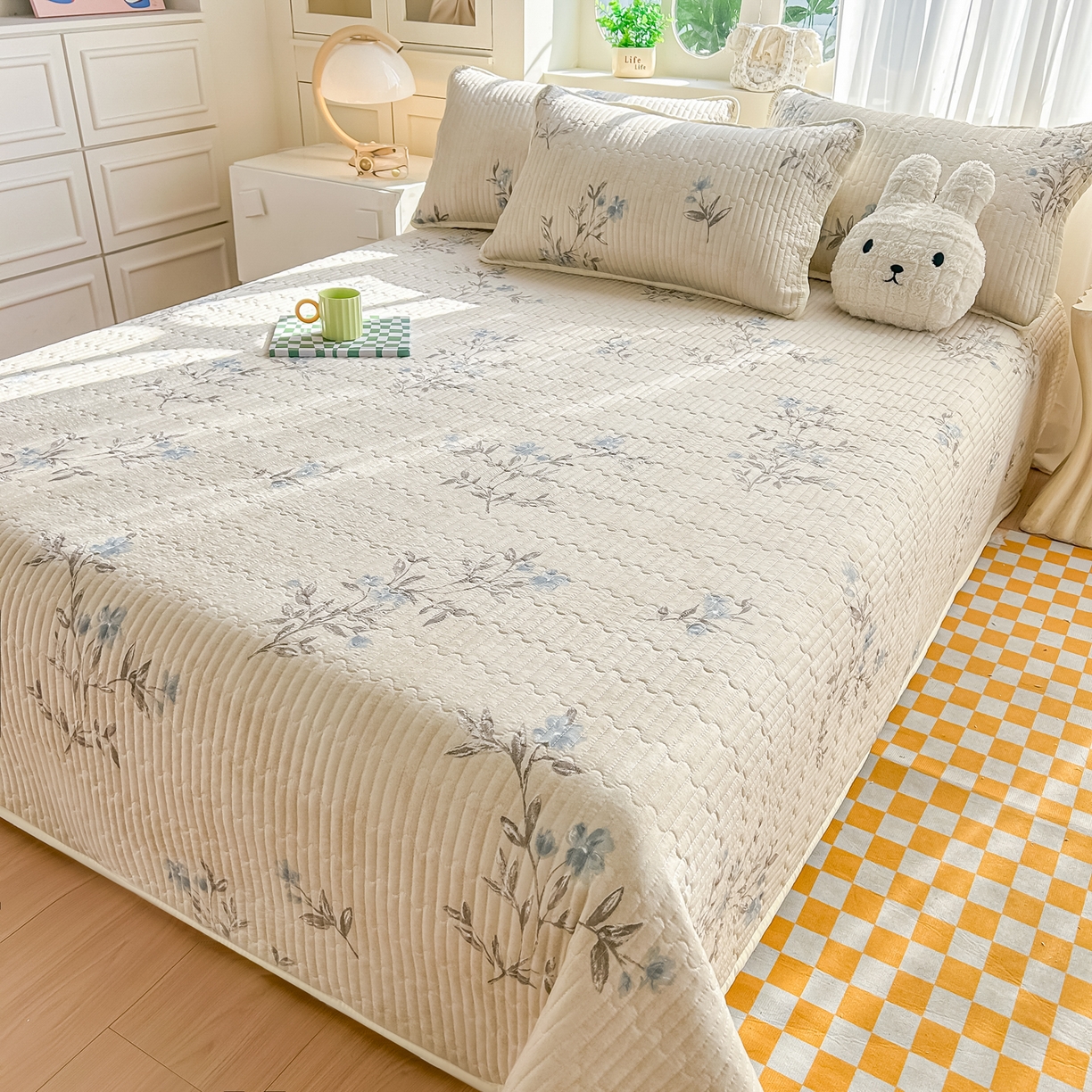 91家纺网 家纺一手货源 找家纺 慕澄家纺 2026新款小清新印花水洗棉床盖夏被四件套 汀兰