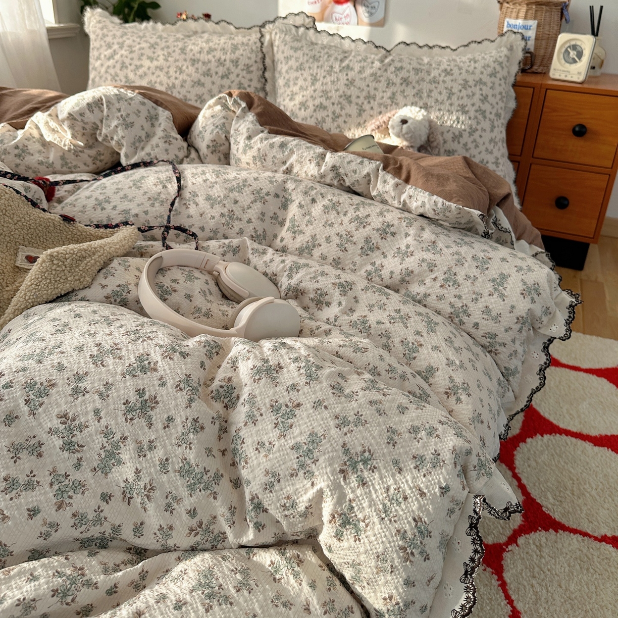 91家纺网 家纺一手货源 找家纺 顾里家纺 2026新款法式复古花边三层纱四件套（会员-2元） 甜栗茶语