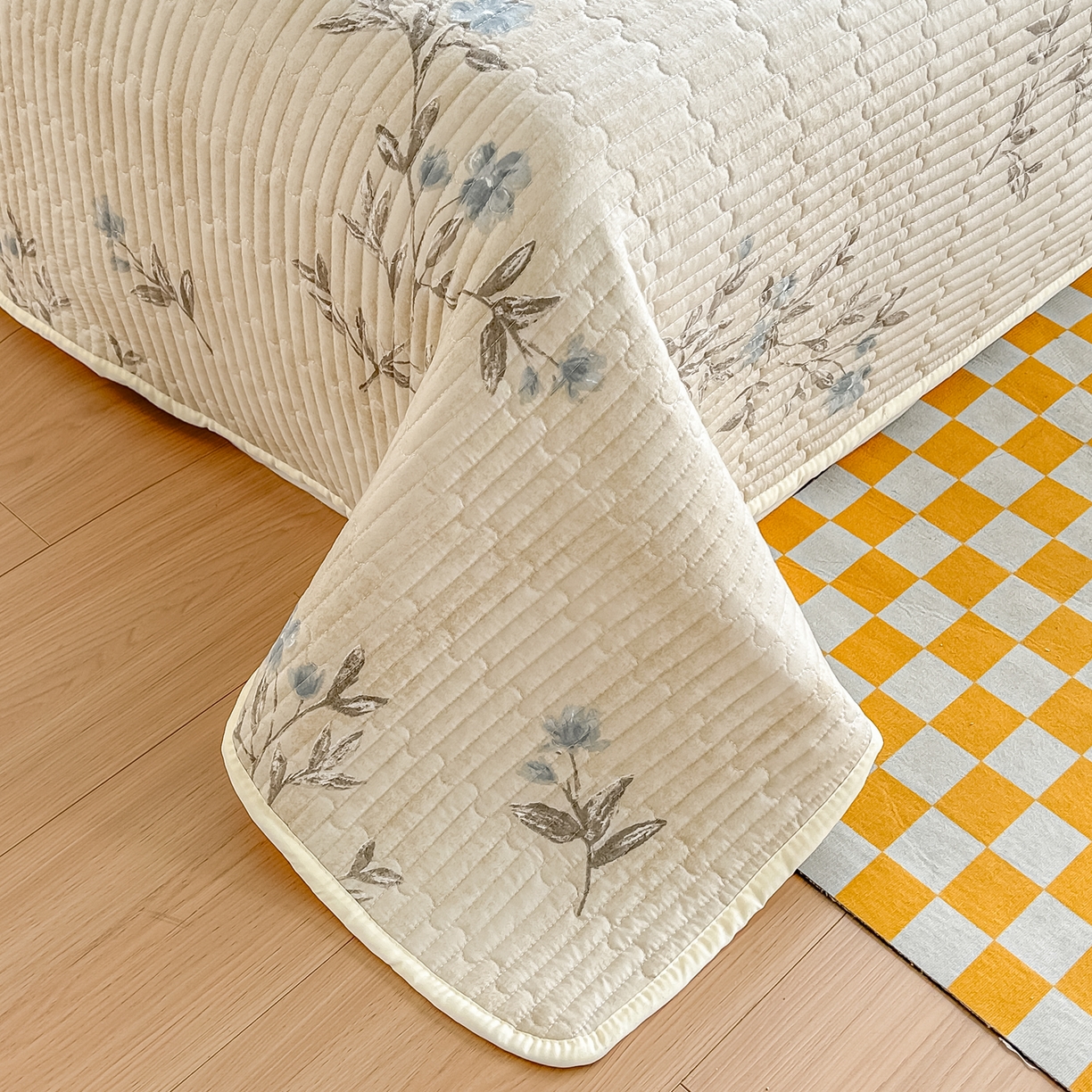 91家纺网 家纺一手货源 找家纺 慕澄家纺 2026新款小清新印花水洗棉床盖夏被四件套 汀兰