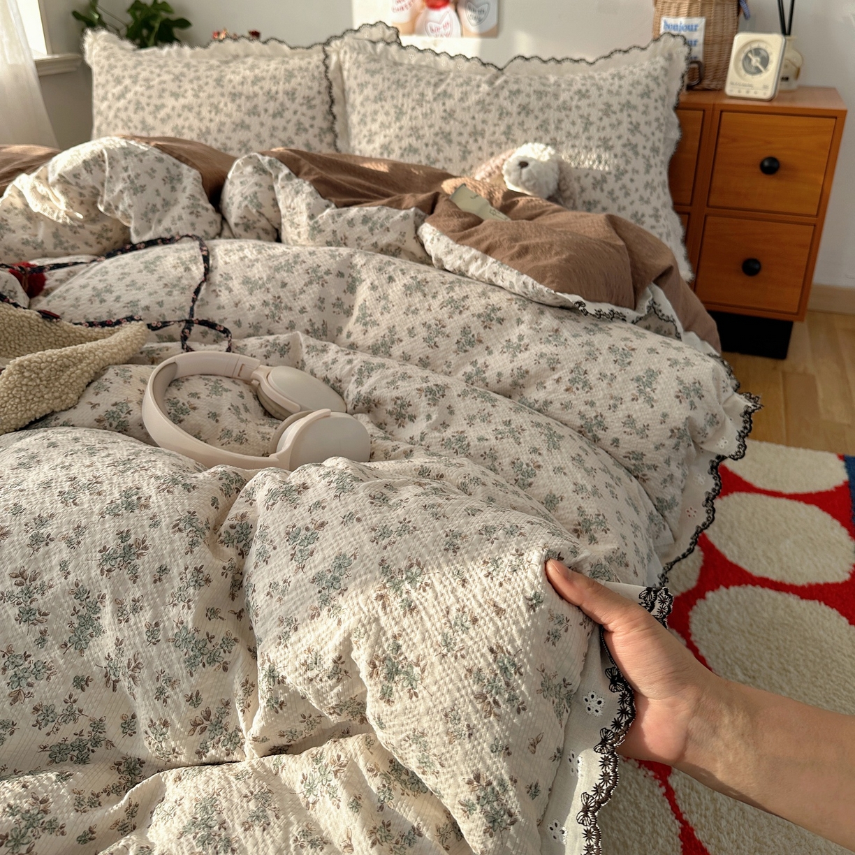 91家纺网 家纺一手货源 找家纺 顾里家纺 2026新款法式复古花边三层纱四件套（会员-2元） 甜栗茶语