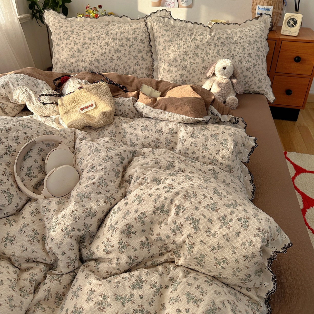 91家纺网 家纺一手货源 找家纺 顾里家纺 2026新款法式复古花边三层纱四件套（会员-2元） 甜栗茶语