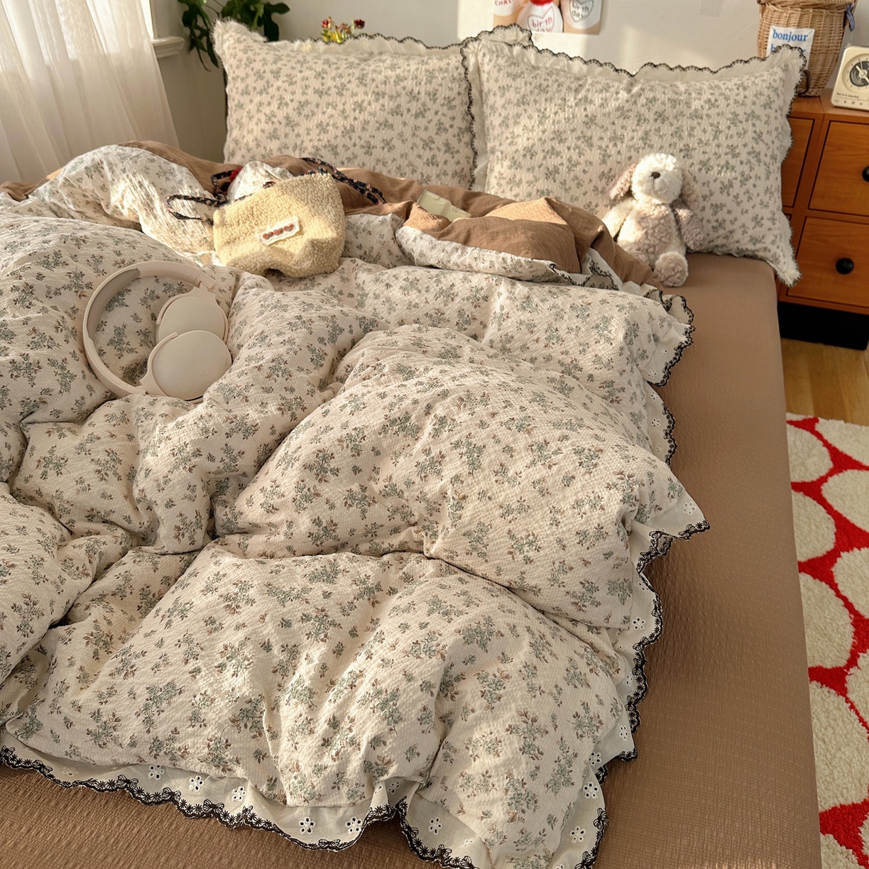 91家纺网 家纺一手货源 找家纺 顾里家纺 2026新款法式复古花边三层纱四件套（会员-2元） 甜栗茶语