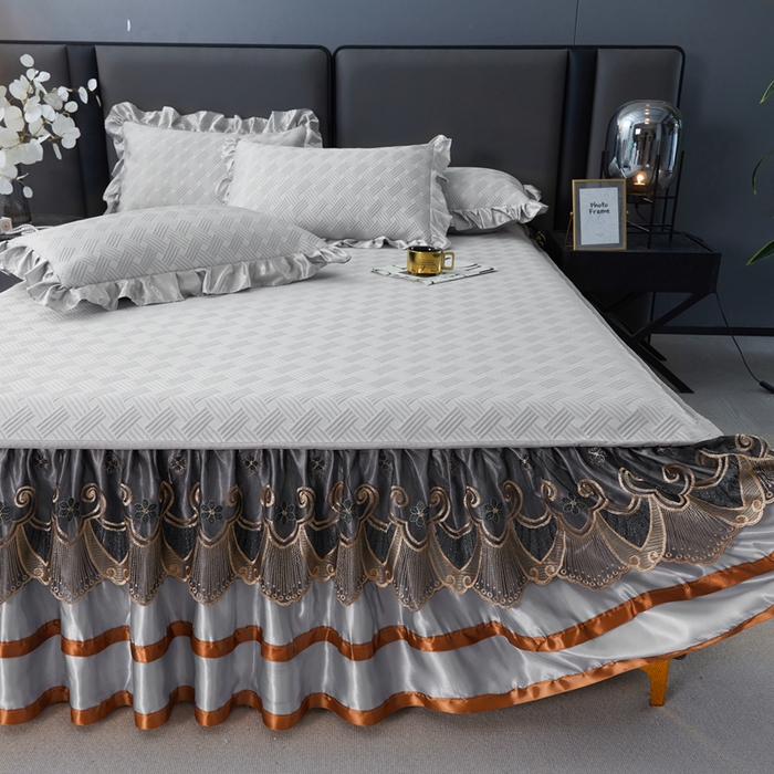 91家纺网 家纺一手货源 找家纺 怡源梦 2026新款A类PE聚乙烯冰豆豆提花床裙款席子凉席三件套-梦之约 梦之约-灰色