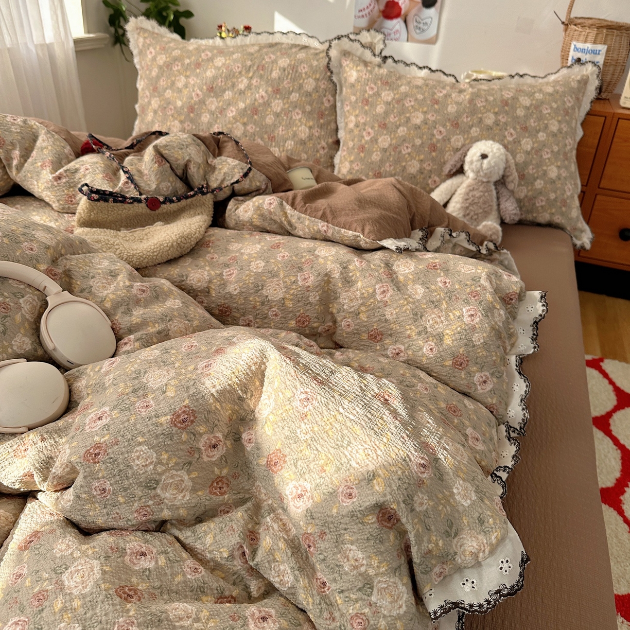 91家纺网 家纺一手货源 找家纺 顾里家纺 2026新款法式复古花边三层纱四件套（会员-2元） 小杏芙