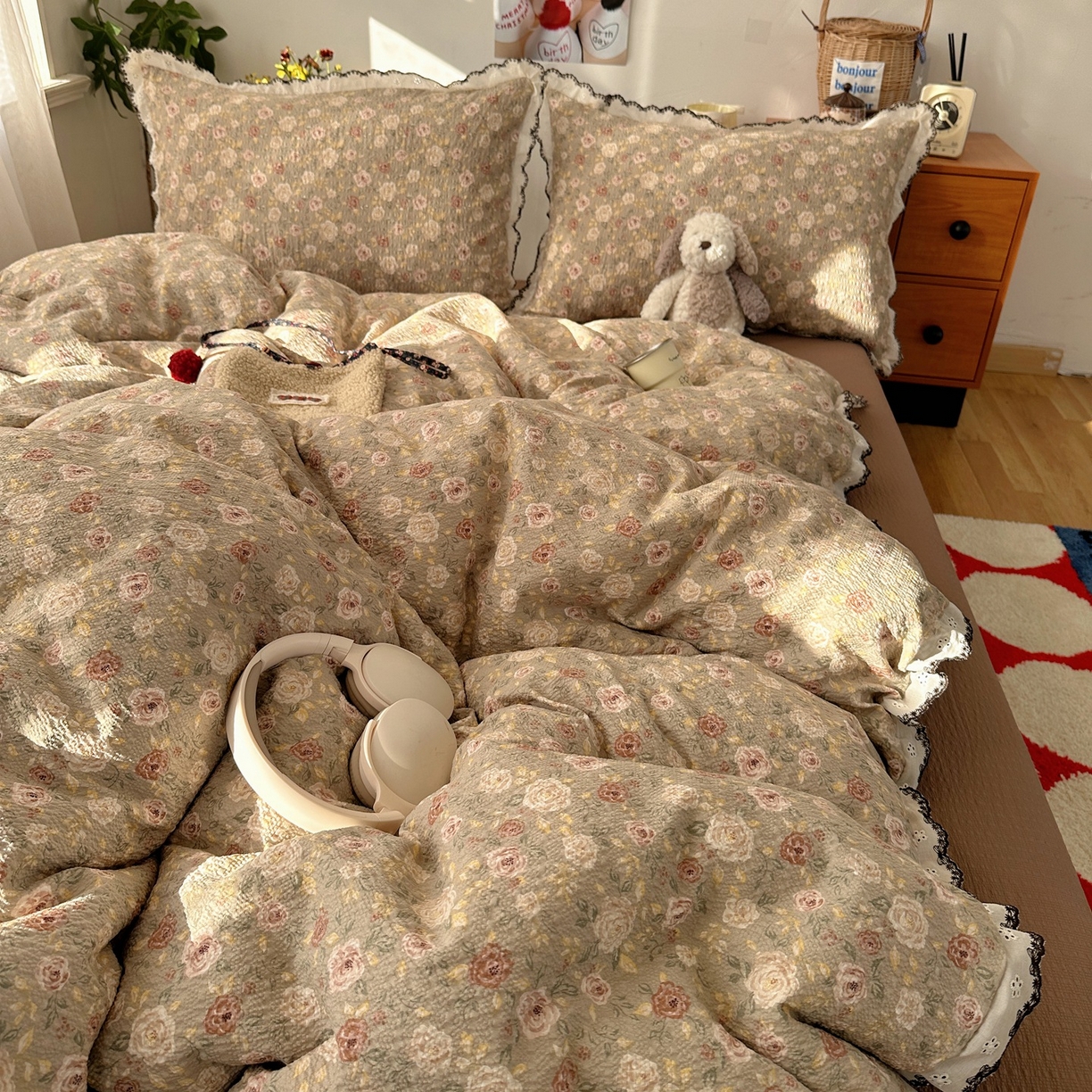 91家纺网 家纺一手货源 找家纺 顾里家纺 2026新款法式复古花边三层纱四件套（会员-2元） 小杏芙