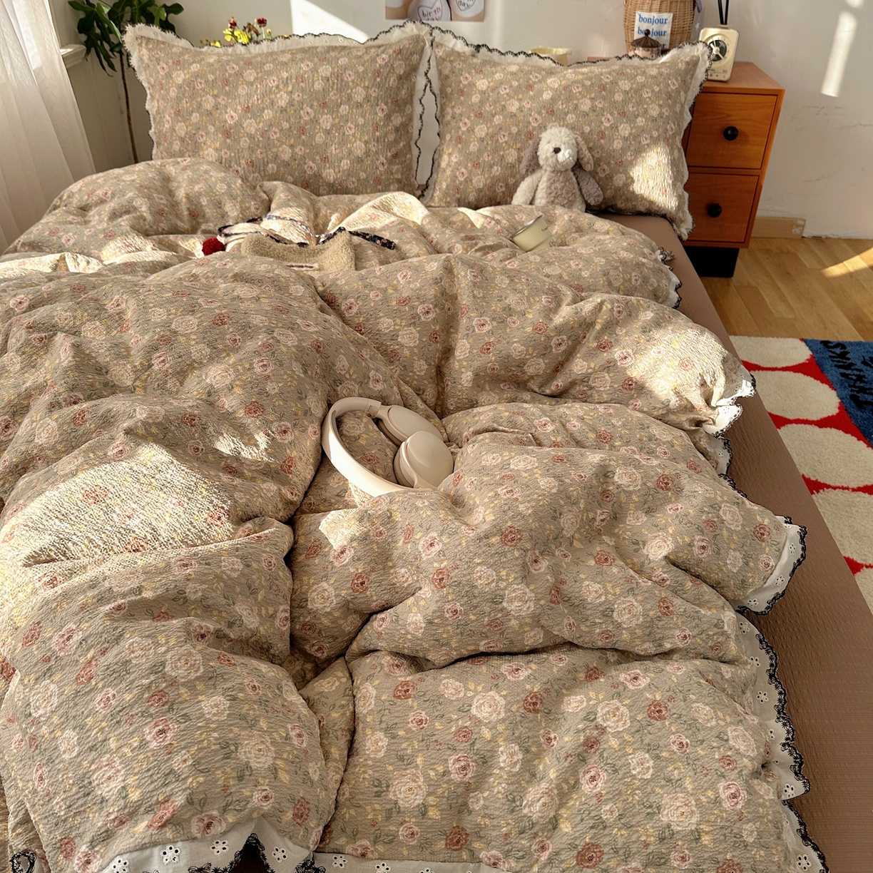 91家纺网 家纺一手货源 找家纺 顾里家纺 2026新款法式复古花边三层纱四件套（会员-2元） 小杏芙