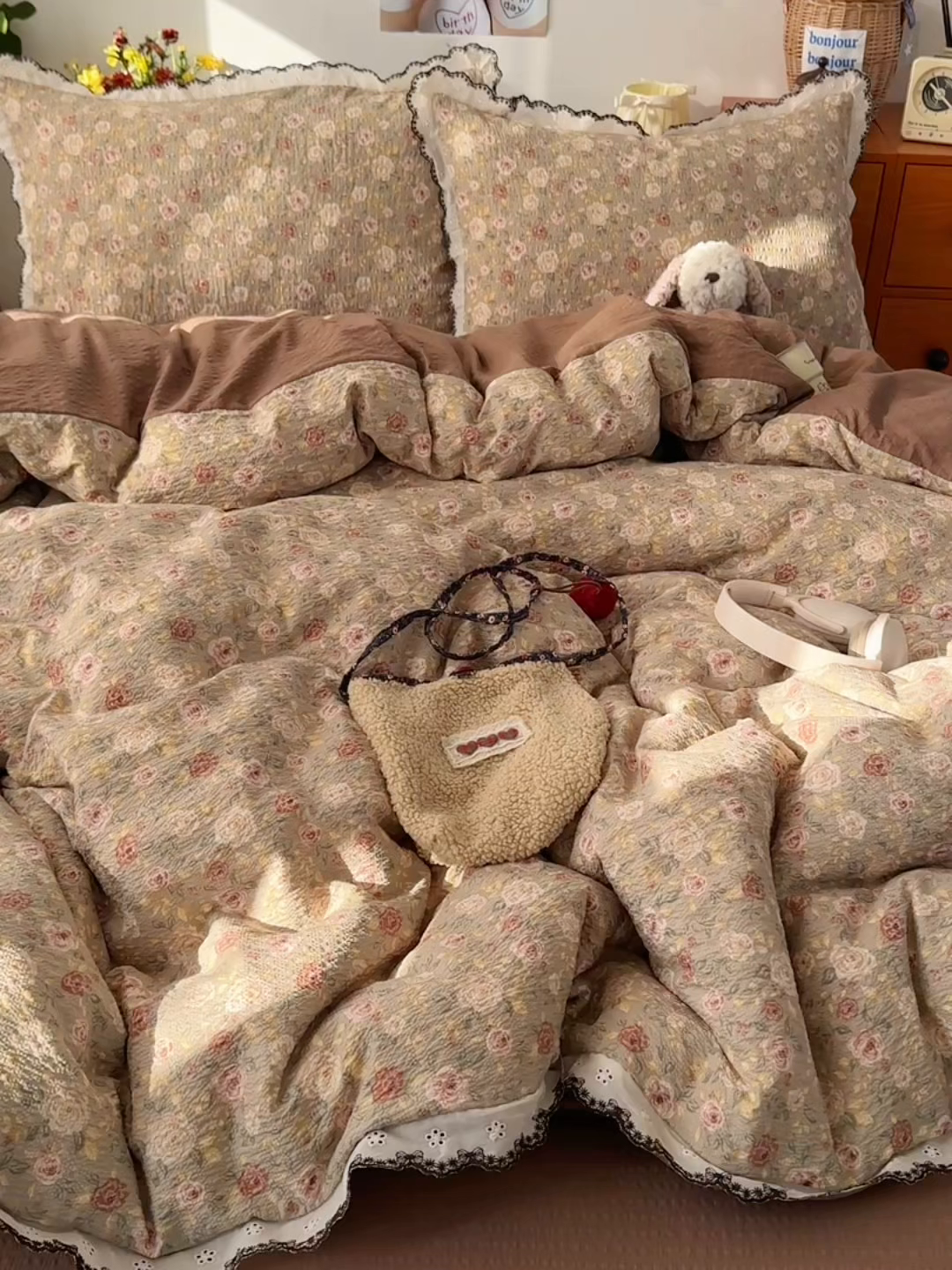 91家纺网 家纺一手货源 找家纺 顾里家纺 2026新款法式复古花边三层纱四件套（会员-2元） 小杏芙