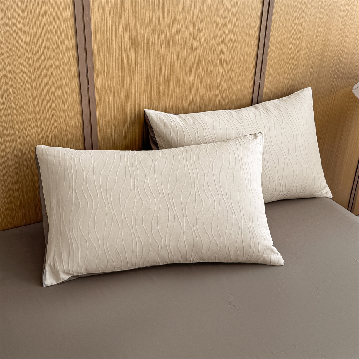 91家纺网 家纺一手货源 找家纺 （总）灰鲸 2026新款全棉纯棉三层纱色织提花四件套