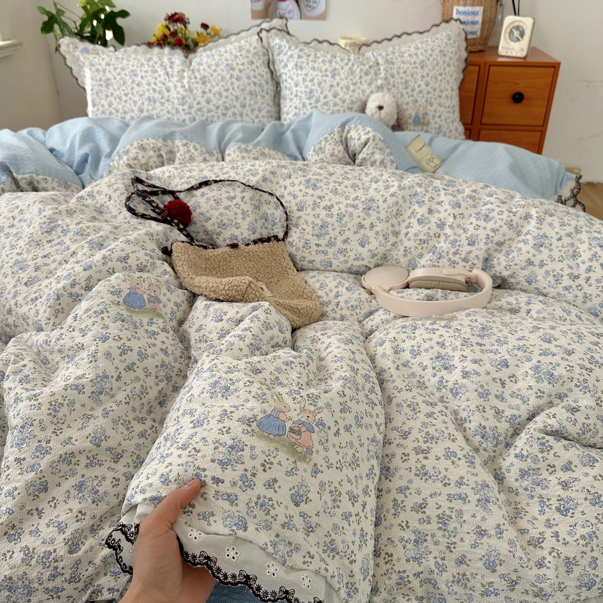 91家纺网 家纺一手货源 找家纺 顾里家纺 2026新款法式复古花边三层纱四件套（会员-2元） 尤加兔