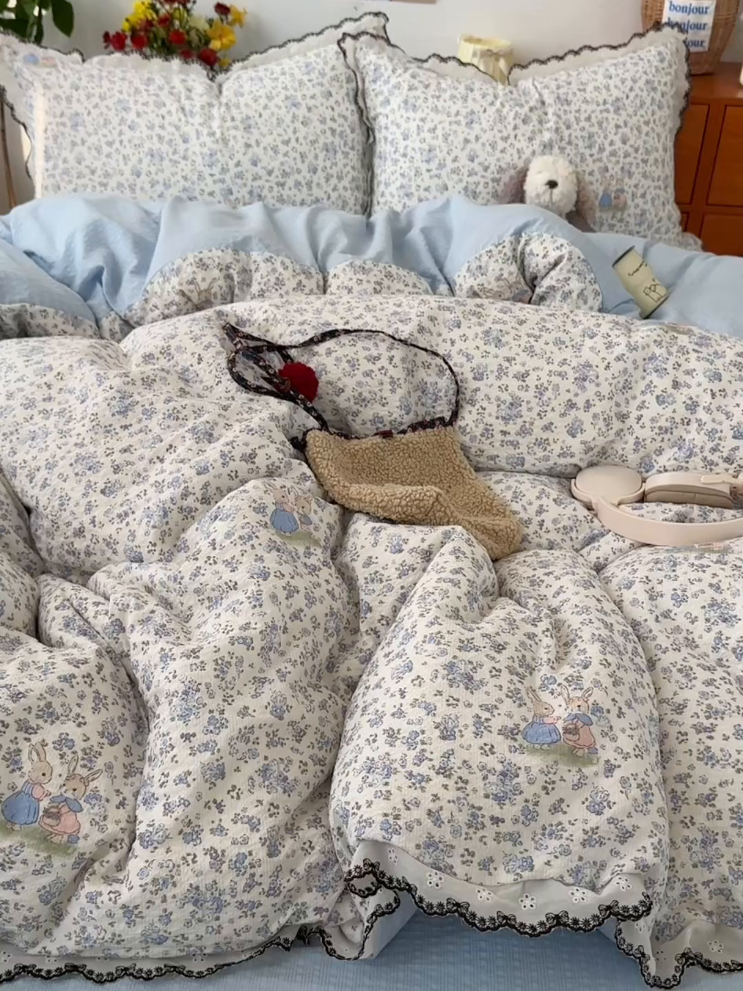 91家纺网 家纺一手货源 找家纺 顾里家纺 2026新款法式复古花边三层纱四件套（会员-2元） 尤加兔