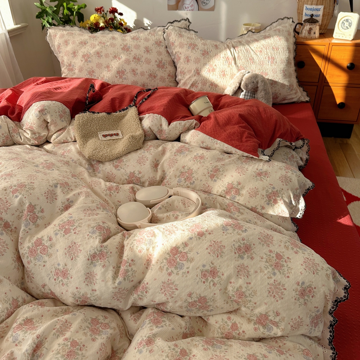 91家纺网 家纺一手货源 找家纺 顾里家纺 2026新款法式复古花边三层纱四件套（会员-2元） 榛果枣蜜