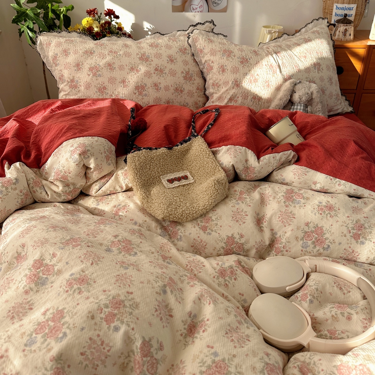 91家纺网 家纺一手货源 找家纺 顾里家纺 2026新款法式复古花边三层纱四件套（会员-2元） 榛果枣蜜