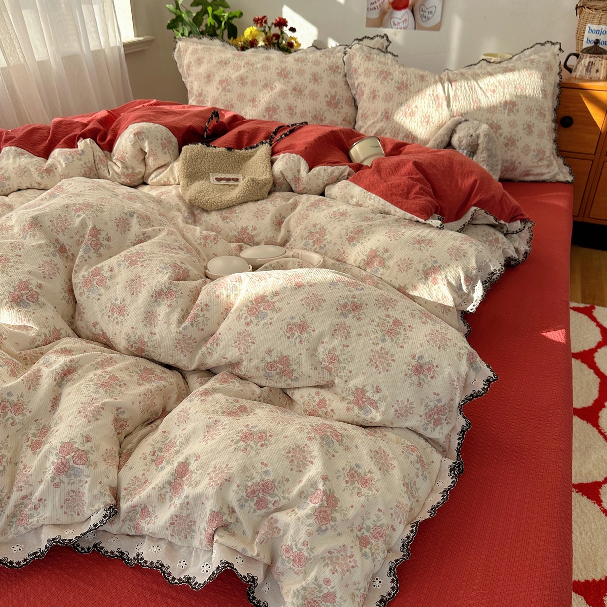 91家纺网 家纺一手货源 找家纺 顾里家纺 2026新款法式复古花边三层纱四件套（会员-2元） 榛果枣蜜