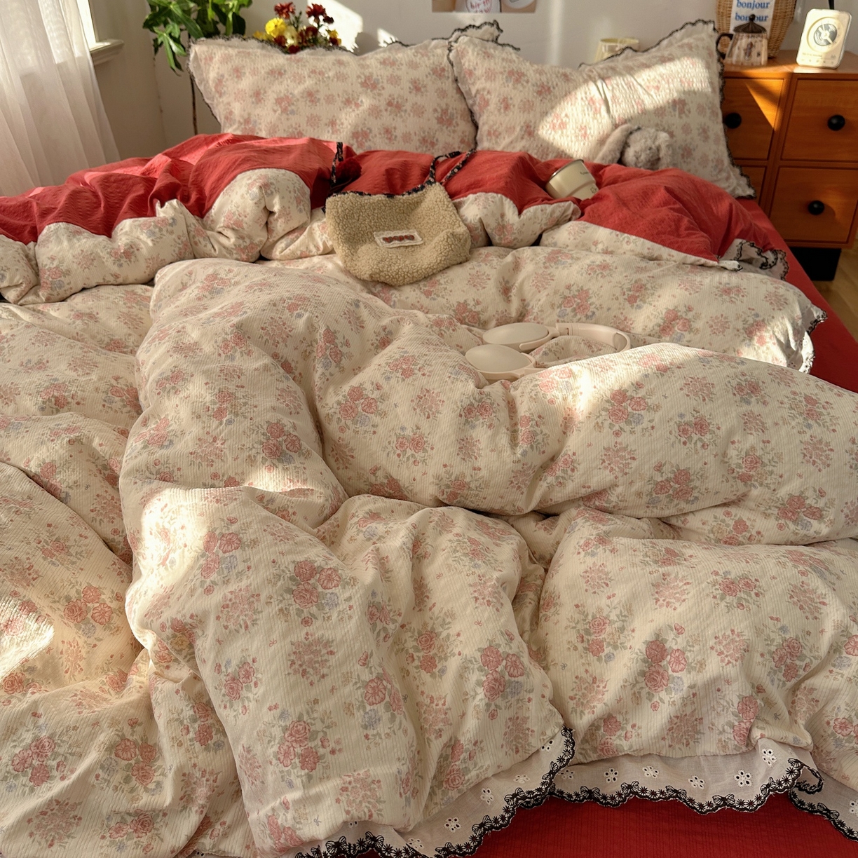 91家纺网 家纺一手货源 找家纺 顾里家纺 2026新款法式复古花边三层纱四件套（会员-2元） 榛果枣蜜