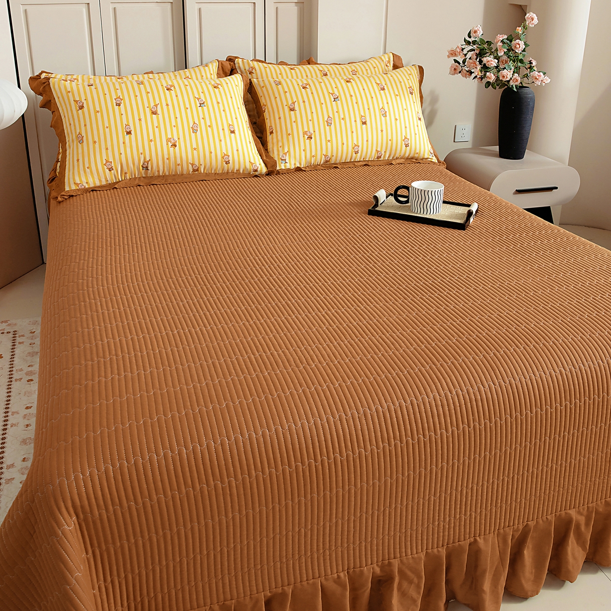 91家纺网 家纺一手货源 找家纺 情煊家纺 2026新款全棉双层纱单品床盖 焦糖