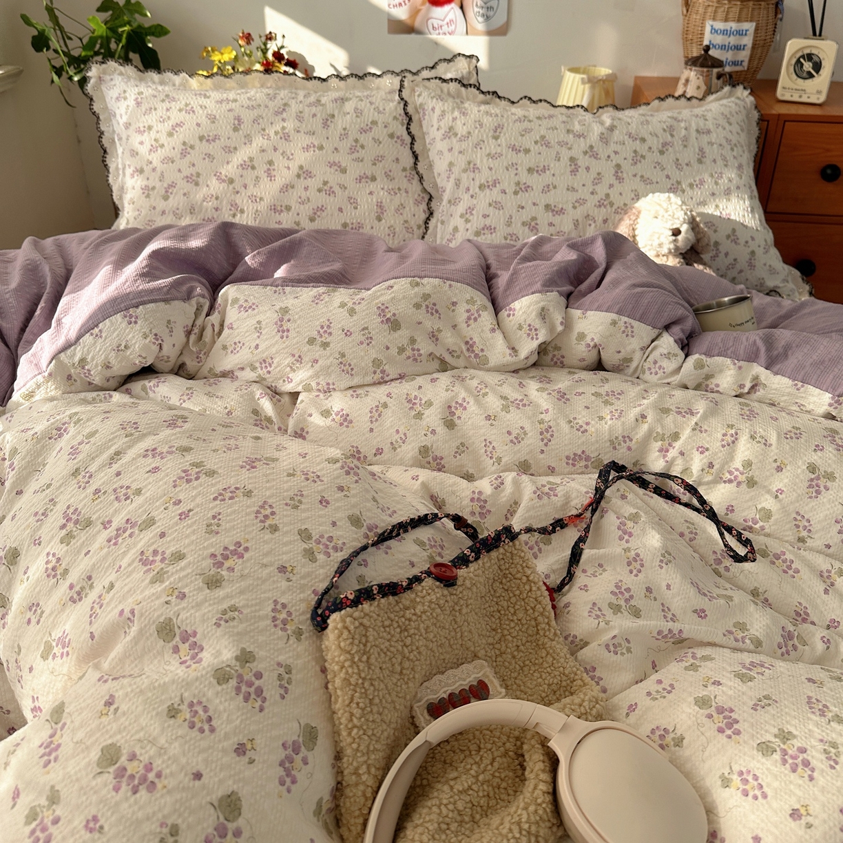 91家纺网 家纺一手货源 找家纺 顾里家纺 2026新款法式复古花边三层纱四件套（会员-2元） 紫葡萄