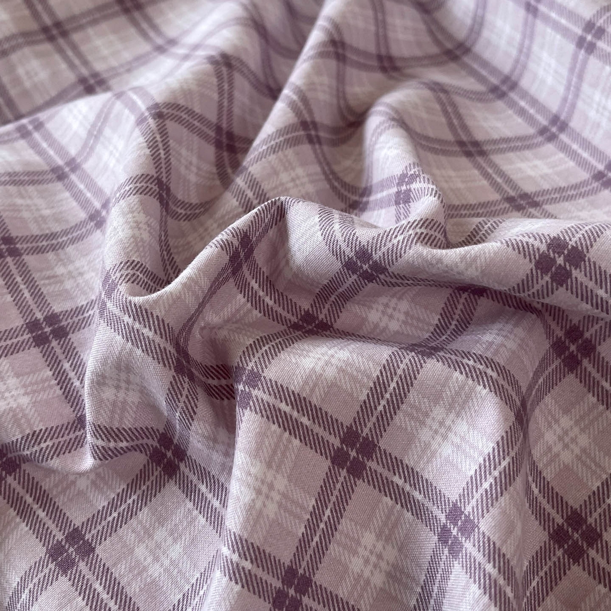 91家纺网 家纺一手货源 找家纺 锦彩家居 2026新款花边格子复古风夹棉床盖四件套-西西里岛系列 西西里岛-浅紫