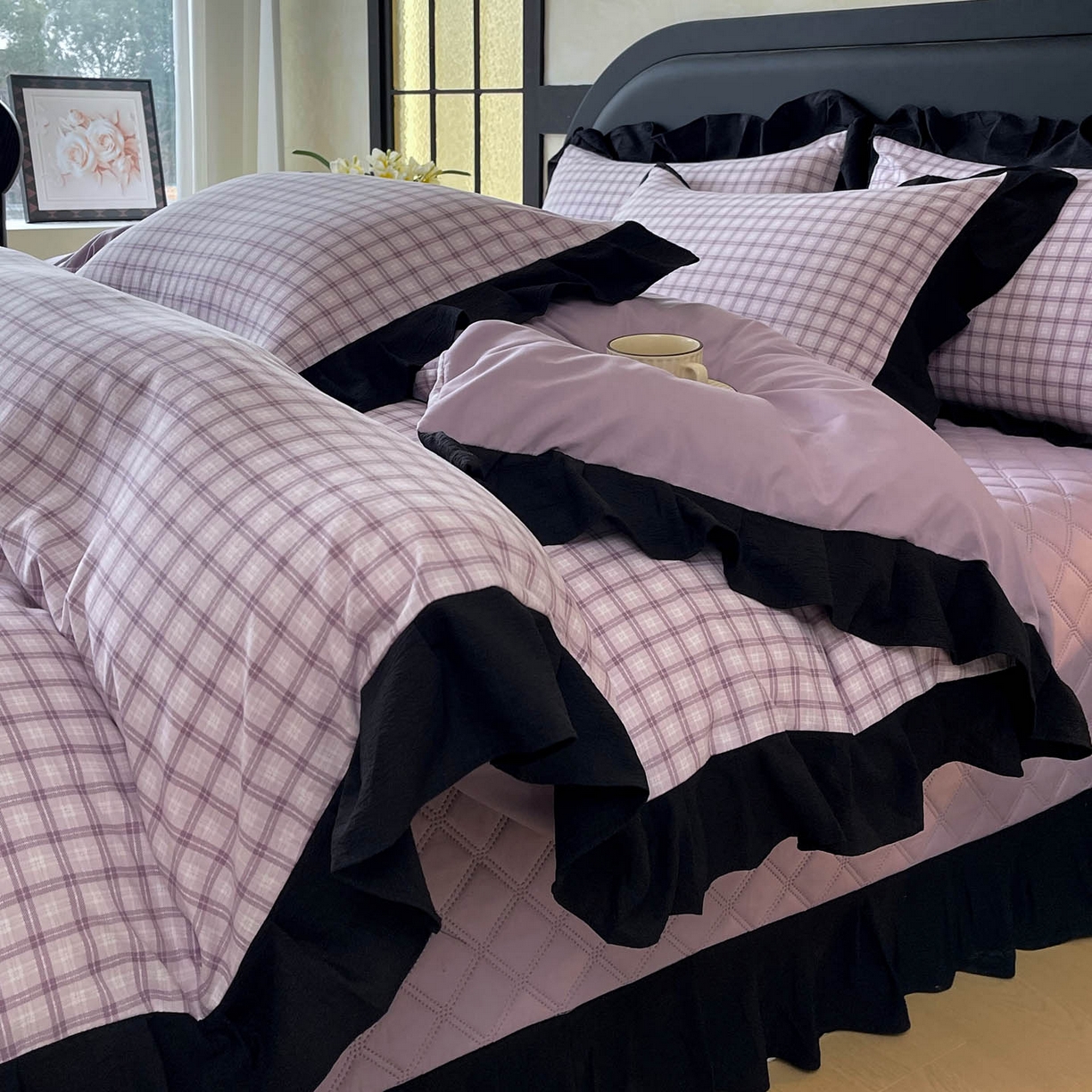 91家纺网 家纺一手货源 找家纺 锦彩家居 2026新款花边格子复古风夹棉床盖四件套-西西里岛系列 西西里岛-浅紫