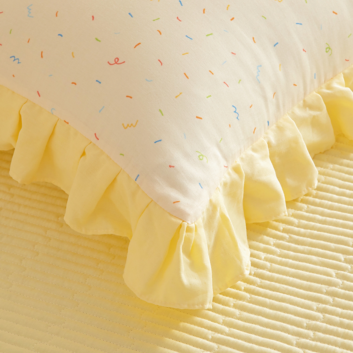 91家纺网 家纺一手货源 找家纺 情煊家纺 2026新款全棉双层纱单品枕套 花边款-冰淇淋