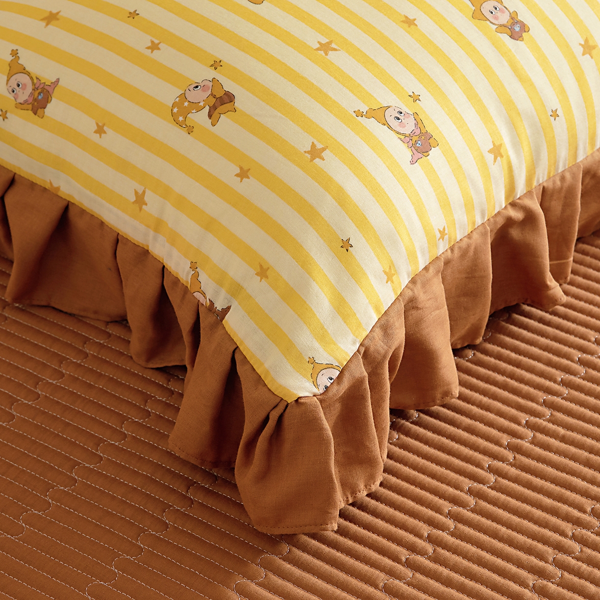 91家纺网 家纺一手货源 找家纺 情煊家纺 2026新款全棉双层纱单品枕套 花边款-星星人