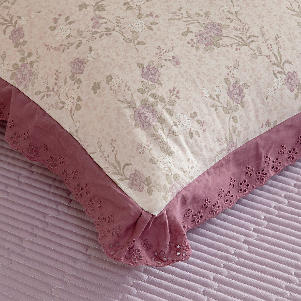 91家纺网 家纺一手货源 找家纺 情煊家纺 2026新款全棉双层纱花边款绣花款单被套 绣花款-巴黎晚香