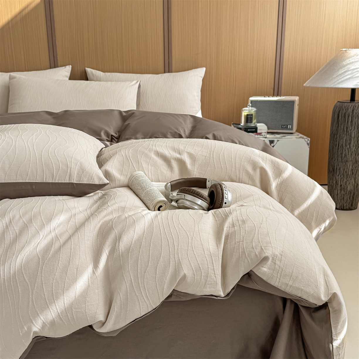 91家纺网 家纺一手货源 找家纺 灰鲸 2026新款全棉纯棉三层纱色织提花四件套 浅忆-可可奶咖