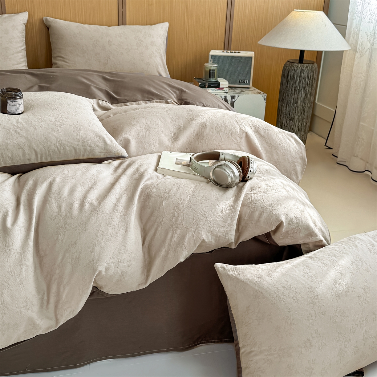 91家纺网 家纺一手货源 找家纺 灰鲸 2026新款全棉纯棉三层纱色织提花四件套 花影-可可奶咖