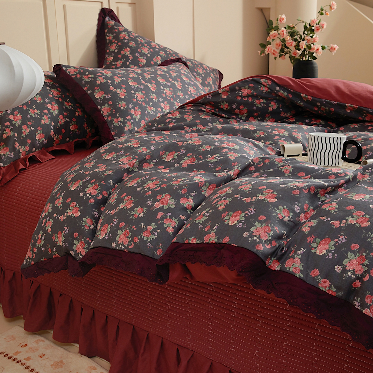 91家纺网 家纺一手货源 找家纺 情煊家纺 2026新款全棉双层纱花边款绣花款单被套 绣花款-缪斯