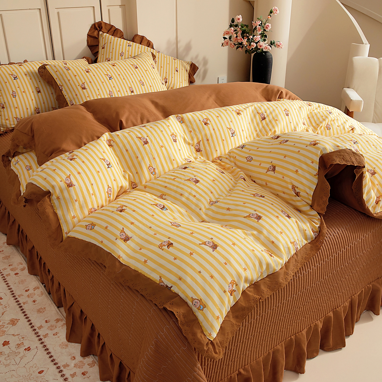 91家纺网 家纺一手货源 找家纺 情煊家纺 2026新款全棉双层纱花边款绣花款单被套 绣花款-星星人