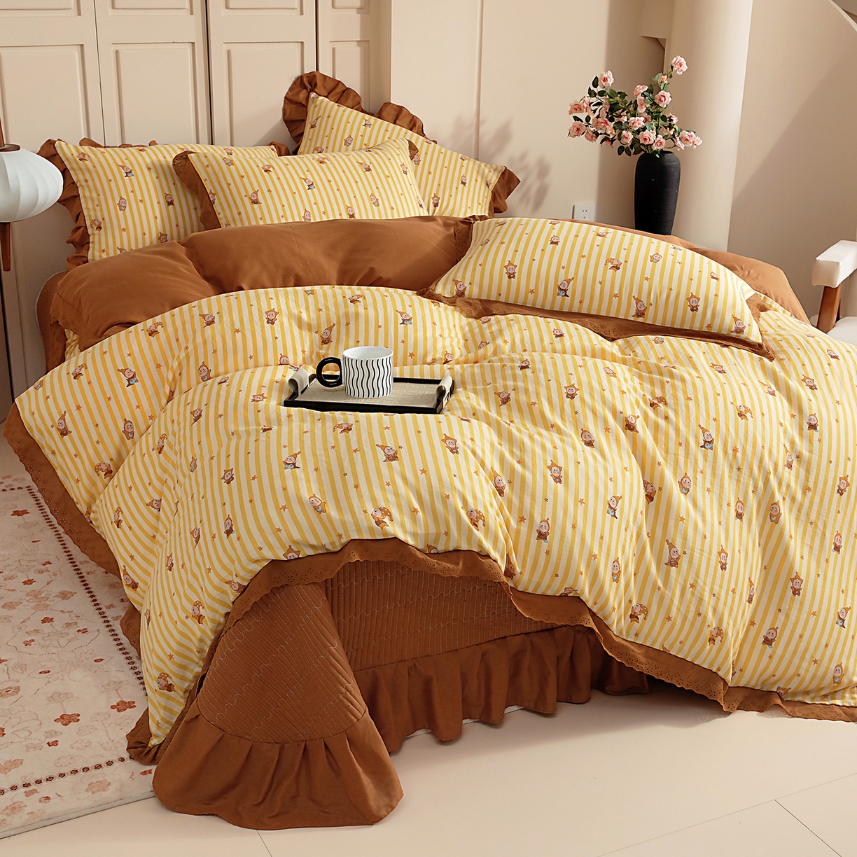 91家纺网 家纺一手货源 找家纺 情煊家纺 2026新款全棉双层纱花边款绣花款单被套 绣花款-星星人